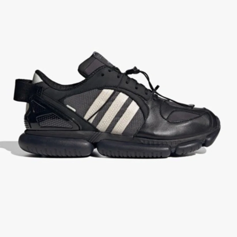 adidas Originals Type O-6 x OAMC Sneakers